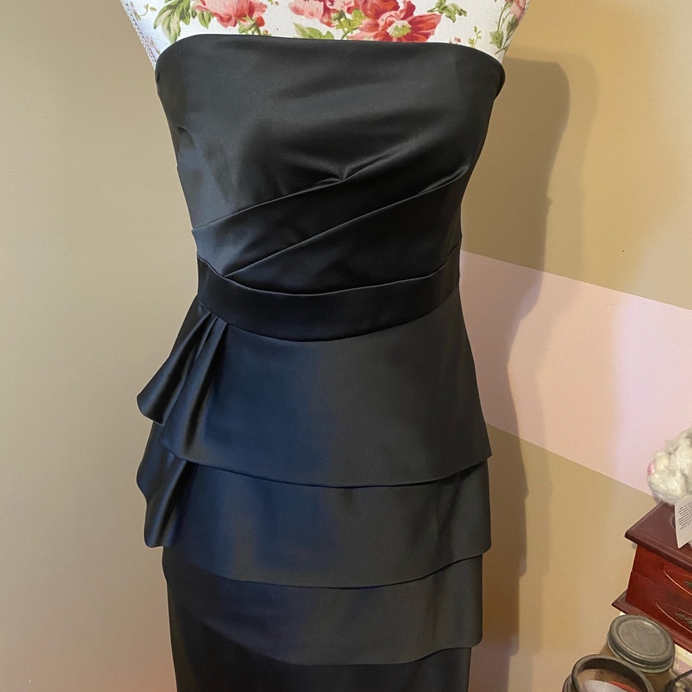 Short Formal Dress-Perfect for a Party.